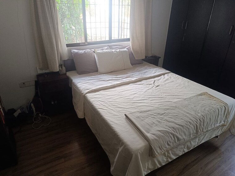 Bedroom, bandra west 2 Bedroom 700 Sq.Ft. Apartment In Bandra West Mumbai 10462630