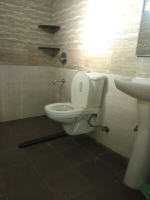 Bathroom in 1 BHK Independent House at Sector 46 – for Rent