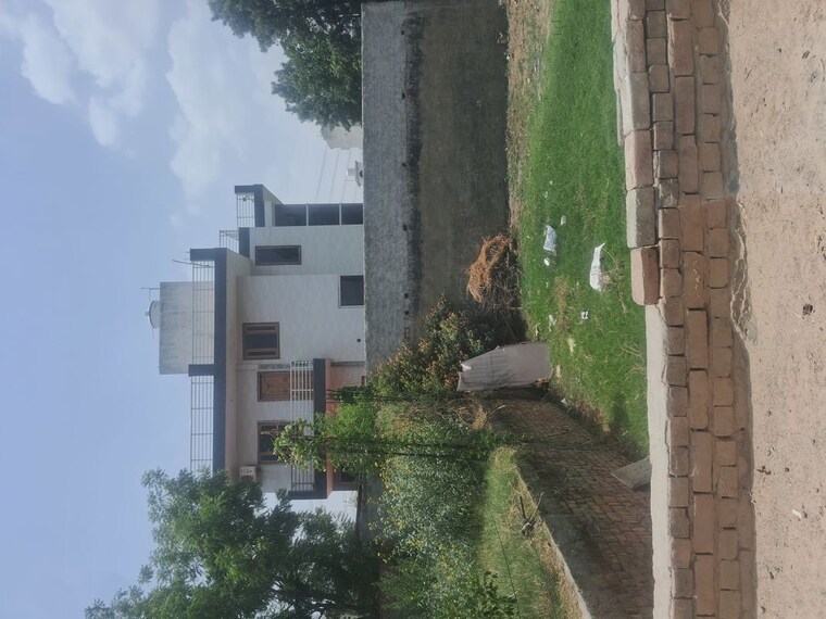 Exterior View, maruti kunj  200 Sq.Yd. Plot In Maruti Kunj Gurgaon 10462633