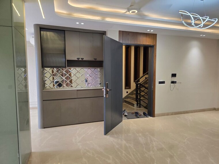 Room, dlf-alameda-independent-floors 4 Bedroom 360 Sq.Yd. Builder Floor In Sector 73 Gurgaon 10462674