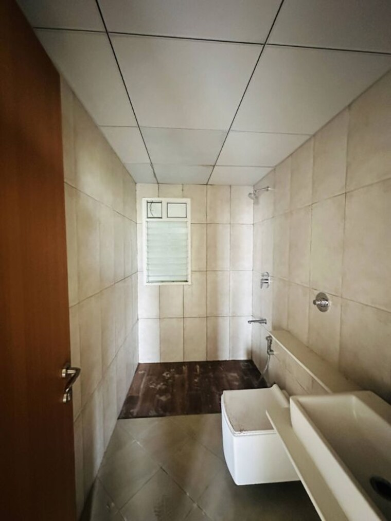 Bathroom, assetz-marq-phase-2 3 Bedroom 1604 Sq.Ft. Apartment In Whitefield Bangalore 10462581