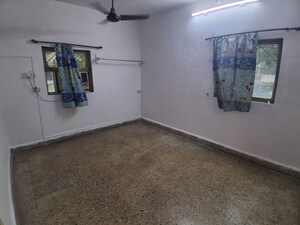 Room in 1 BHK Apartment at Shri Kunj CHS, Chembur – for Rent