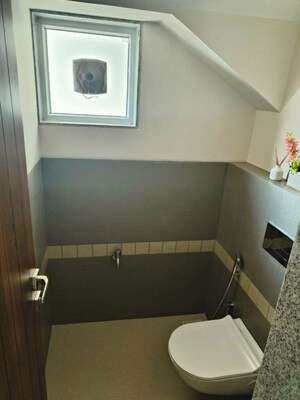Washroom in 4 BHK Villa at Sepal Lifestyle, Sevasi – for Sale