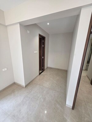 4 BHK Apartment – Entrance View at Tej Ameet, Shivajinagar - for Sale
