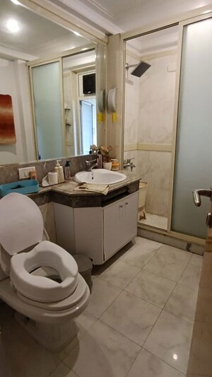 Team Area in 4 BHK Apartment at Hiranandani Gardens Tivoli, Powai – for Sale