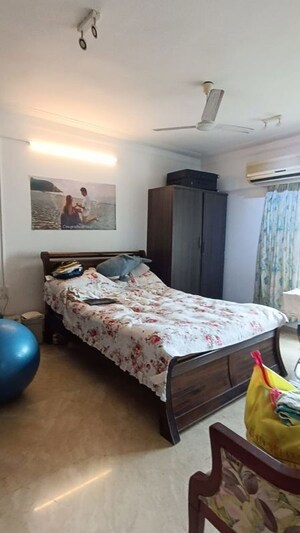 Bedroom in 4 BHK Apartment at Hiranandani Gardens Tivoli, Powai – for Sale