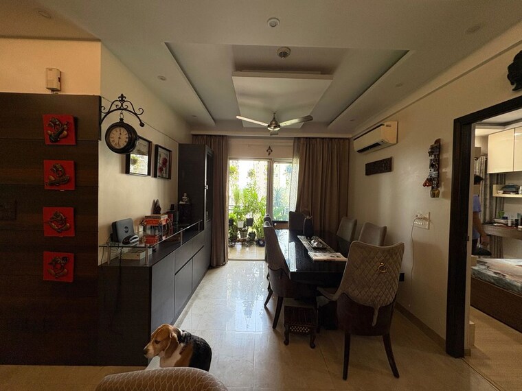 Living Room, dlf-capital-greens-phase-i-and-ii 3 Bedroom 1618 Sq.Ft. Apartment In Moti Nagar Delhi 10462753