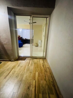 Room in 2 BHK Apartment at Balewadi – for Rent