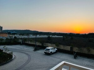 Parking in 2.5 BHK Apartment at Silverglades The Melia, Sohna Sector 35 – for Rent