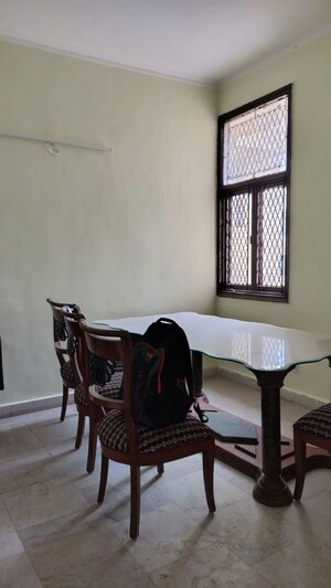 Living Room in 2 BHK Apartment at Parsvnath Paradise Arcade, Mohan Nagar – for Rent