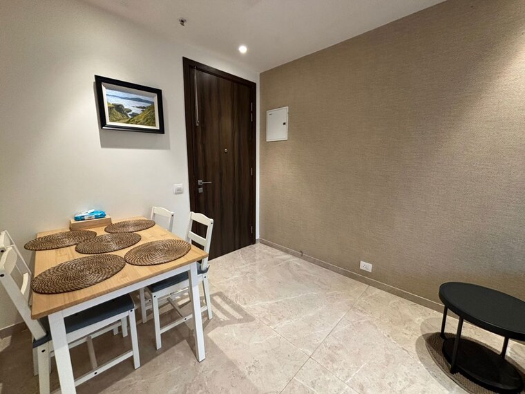 Dining area, hiranandani-regent-hill 1 Bedroom 379 Sq.Ft. Apartment In Powai Mumbai 10462785