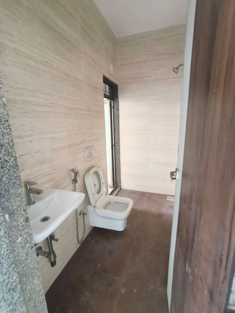 Bathroom, joshi-automatic-chs 3 Bedroom 1300 Sq.Ft. Apartment In Panch Pakhadi Thane 10462814