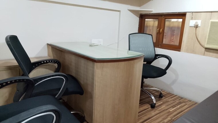 Team Area, crystal-plaza-andheri-west Commercial Office Space 240 Sq.Ft. In Andheri West Mumbai 10438354