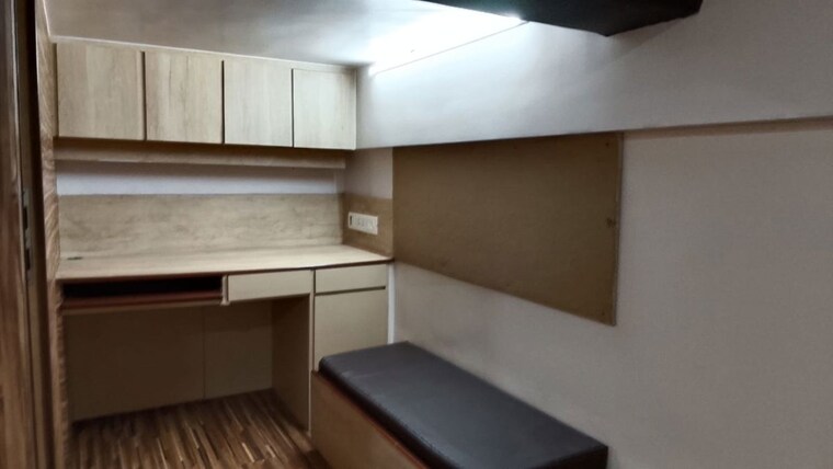 undefined, crystal-plaza-andheri-west Commercial Office Space 240 Sq.Ft. In Andheri West Mumbai 10438354