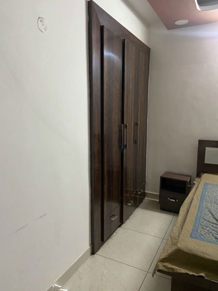 Bedroom, paarth-pal-greens 3 Bedroom 1800 Sq.Ft. Apartment In Sector 78 Faridabad 10462855