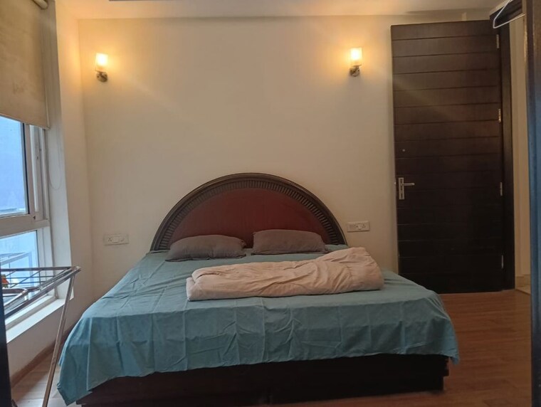 Bedroom, sidhartha-ncr-green 3 Bedroom 1500 Sq.Ft. Builder Floor In Sector 95 Gurgaon 10462888