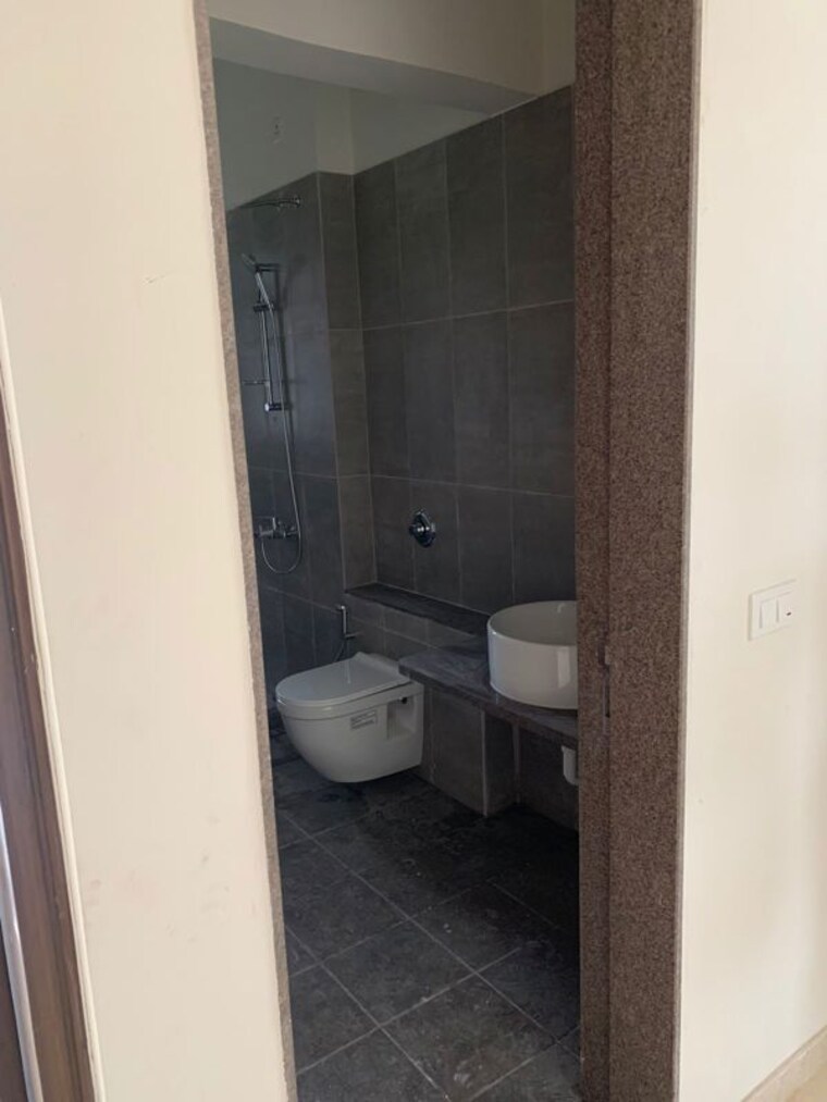 Bathroom, skyi-songbirds 4 Bedroom 1800 Sq.Ft. Apartment In Bavdhan Pune 10462890