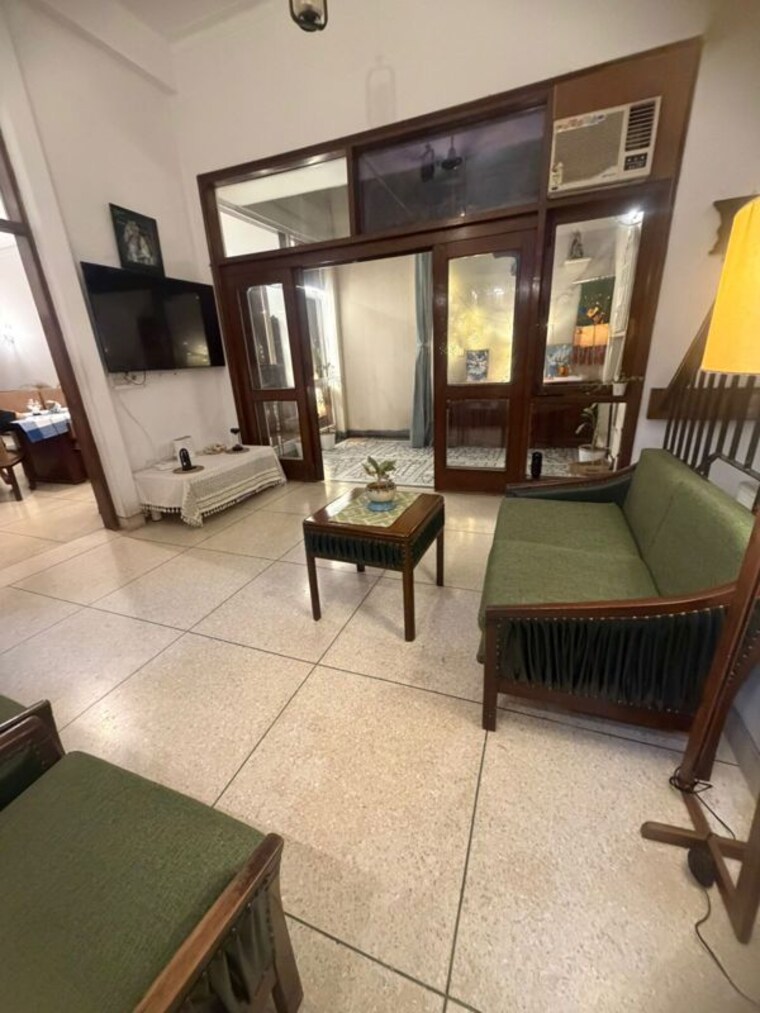 Living Room, pareena-laxmi-apartments 2 Bedroom 570 Sq.Ft. Builder Floor In Sector 99 Gurgaon 10462958
