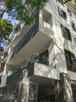 4 BHK Builder Floor – Exterior View View at Safdarjung Development Area - for Rent