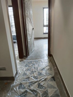Building Lobby in 4 BHK Builder Floor at Safdarjung Development Area – for Rent