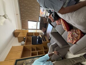Team Area in 2 BHK Apartment at Axiom Palm Floors 2, Sector 52 – for Rent