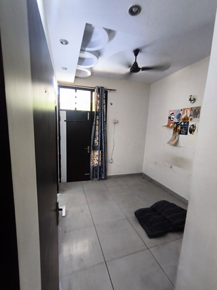 Hall, divya-kunj 1 Bedroom 550 Sq.Ft. Builder Floor In Niti Khand Ghaziabad 10462990