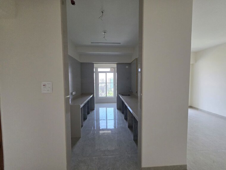 Kitchen/pantry, lic colony 3 Bedroom 1051 Sq.Ft. Apartment In Lic Colony Mumbai 10462998