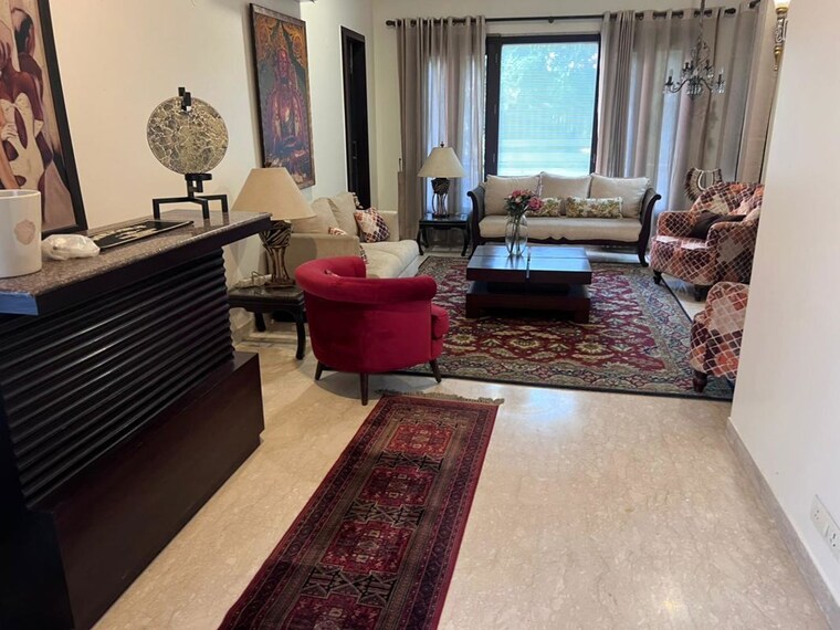 Living Room, panchsheel enclave 4 Bedroom 467 Sq.Yd. Builder Floor In Panchsheel Enclave Delhi 10463010