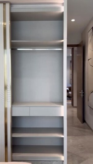 Building Lobby in 3 BHK Apartment at Prestige Jasdan Classic, Mahalaxmi – for Rent