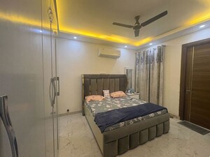 Bedroom in 3 BHK Builder Floor at Sector 57 – for Rent