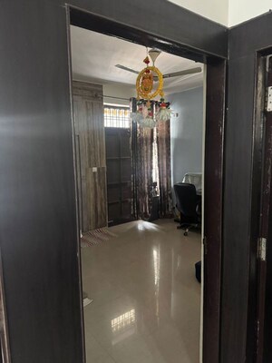 Building Lobby in 3.5 BHK Apartment at Omaxe Heights, Sector 86 – for Sale