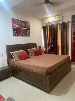 Bedroom in 3.5 BHK Apartment at Paramount Floraville, Sector 137 – for Sale