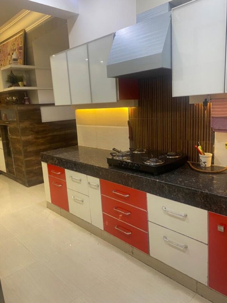 Kitchen, paramount-floraville 3.5 Bedroom 1685 Sq.Ft. Apartment In Sector 137 Noida 9923218