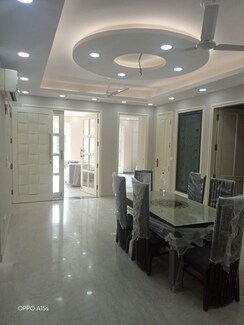 3 BHK + Pooja Room Builder Floor For Rent in Shivalik Colony