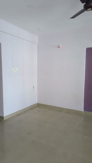 Room in 2 BHK Apartment at Manav Silver Skyscapes, Wakad – for Rent