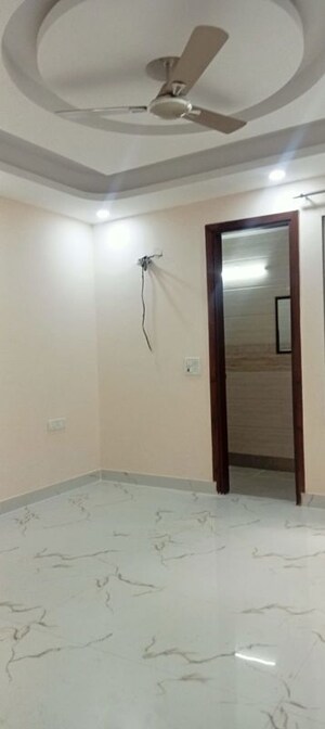 Room in 2 BHK Builder Floor at Malviya Nagar – for Sale