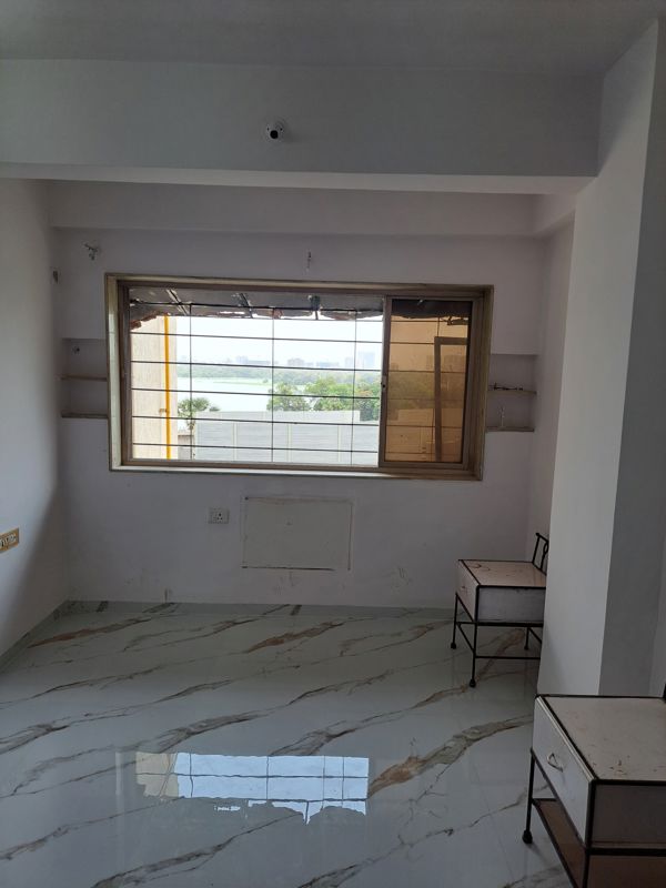 2 BHK 900 Sq.Ft. Apartment in Powai Cosmopolitan CHS