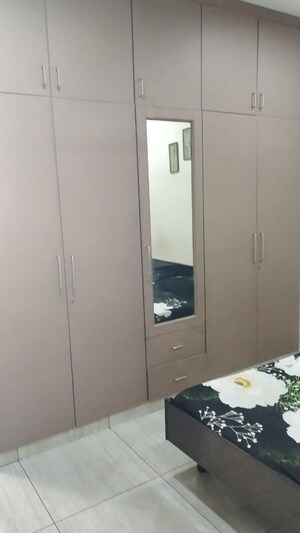 Furnished Amenities in 2 BHK Builder Floor at Ludhiana City Centre – for Rent