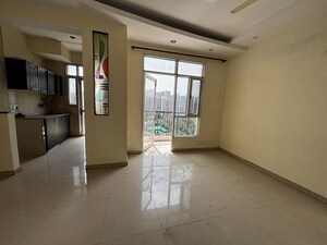 Room in 2 BHK Apartment at Prateek Wisteria, Sector 77 – for Sale