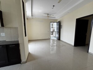 Room in 2 BHK Apartment at Prateek Wisteria, Sector 77 – for Sale