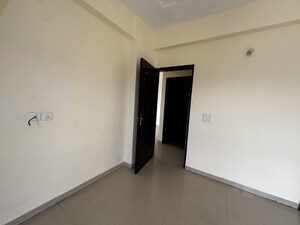 Room in 2 BHK Apartment at Prateek Wisteria, Sector 77 – for Sale
