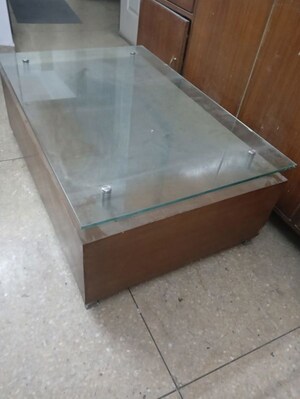 Furnished Amenities in 3 BHK Builder Floor at South Extension ii – for Rent