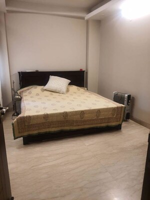 3 BHK Builder Floor For Rent in South Extension ii