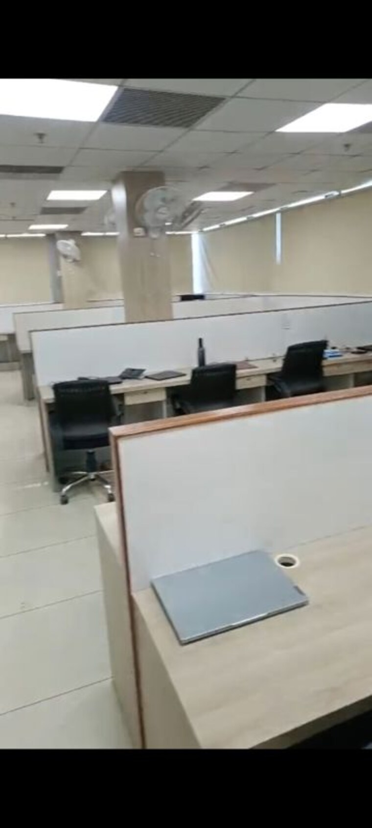 Team Area, netaji subhash place Commercial Office Space 1400 Sq.Ft. In Netaji Subhash Place Delhi 10463152