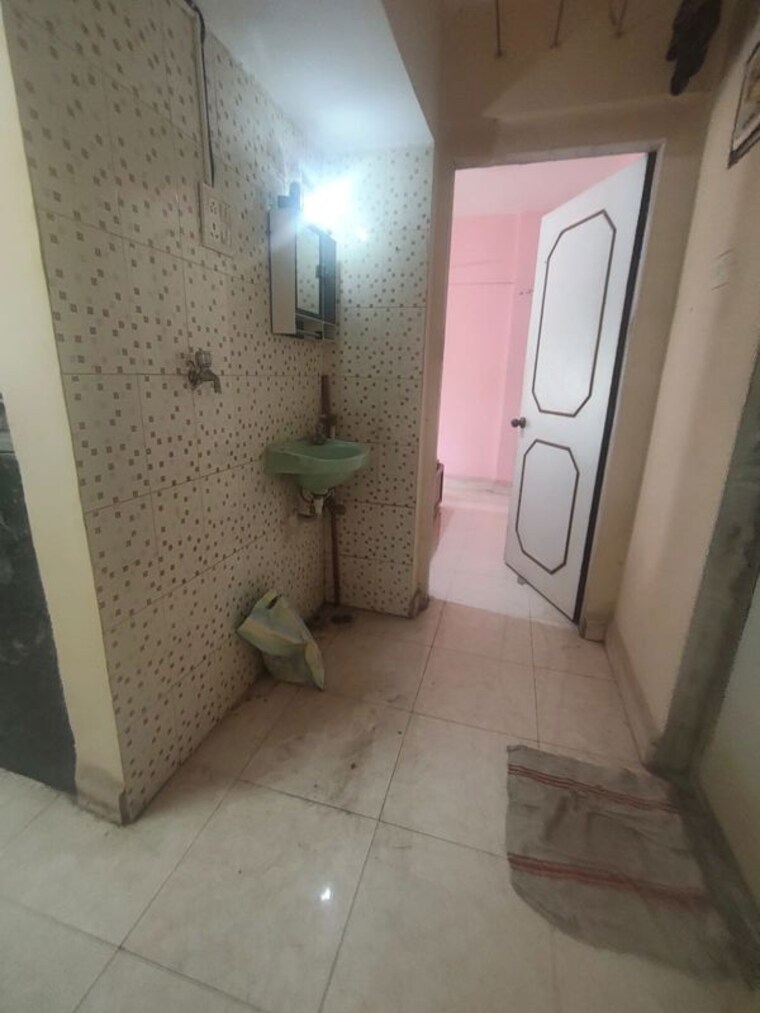 Bathroom, rutu-enclave 1 Bedroom 470 Sq.Ft. Apartment In Kasarvadavali Thane 10463222