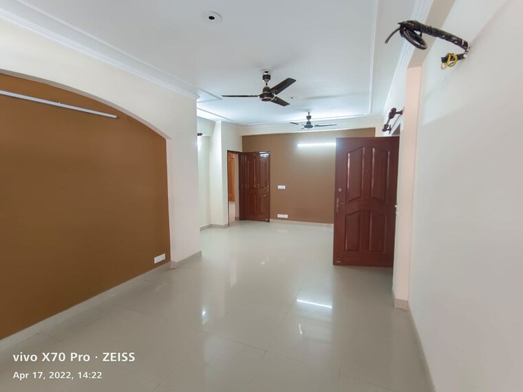 Room, ardee-city 3.5 Bedroom 301 Sq.Yd. Builder Floor In Sector 52 Gurgaon 10463241