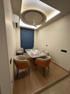Team Area in 4 BHK Builder Floor at Unitech South City II, Sector 50 – for Sale