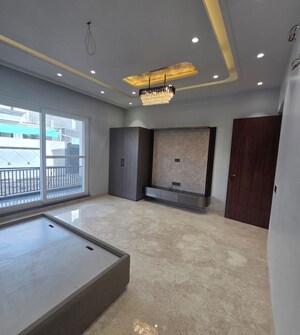 Kitchen in 2.5 BHK Builder Floor at Miller Ganj – for Sale
