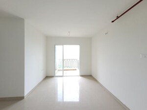 Room in 2 BHK Apartment at Puranik City Reserva, Ghodbunder Road – for Rent