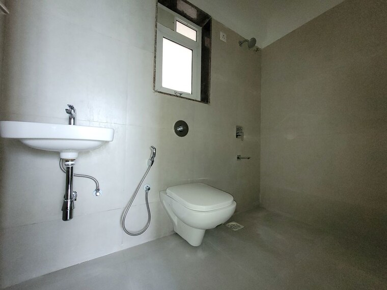 Bathroom, puranik-city-reserva 2 Bedroom 850 Sq.Ft. Apartment In Ghodbunder Road Thane 10463257